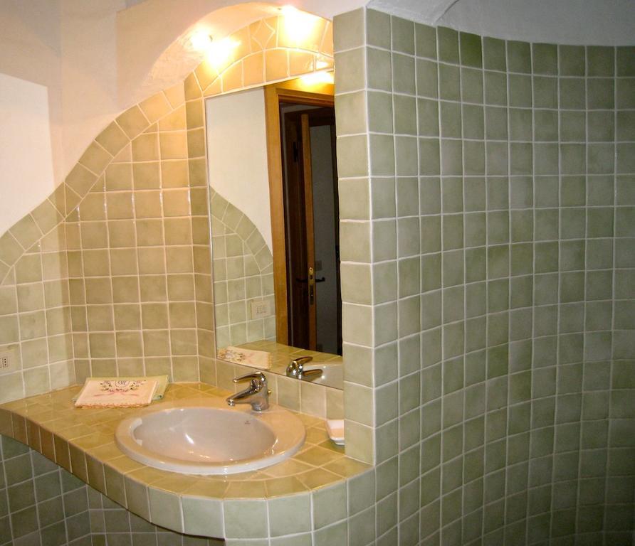 Le Tre Pietre Villa Baja Sardinia Exterior foto